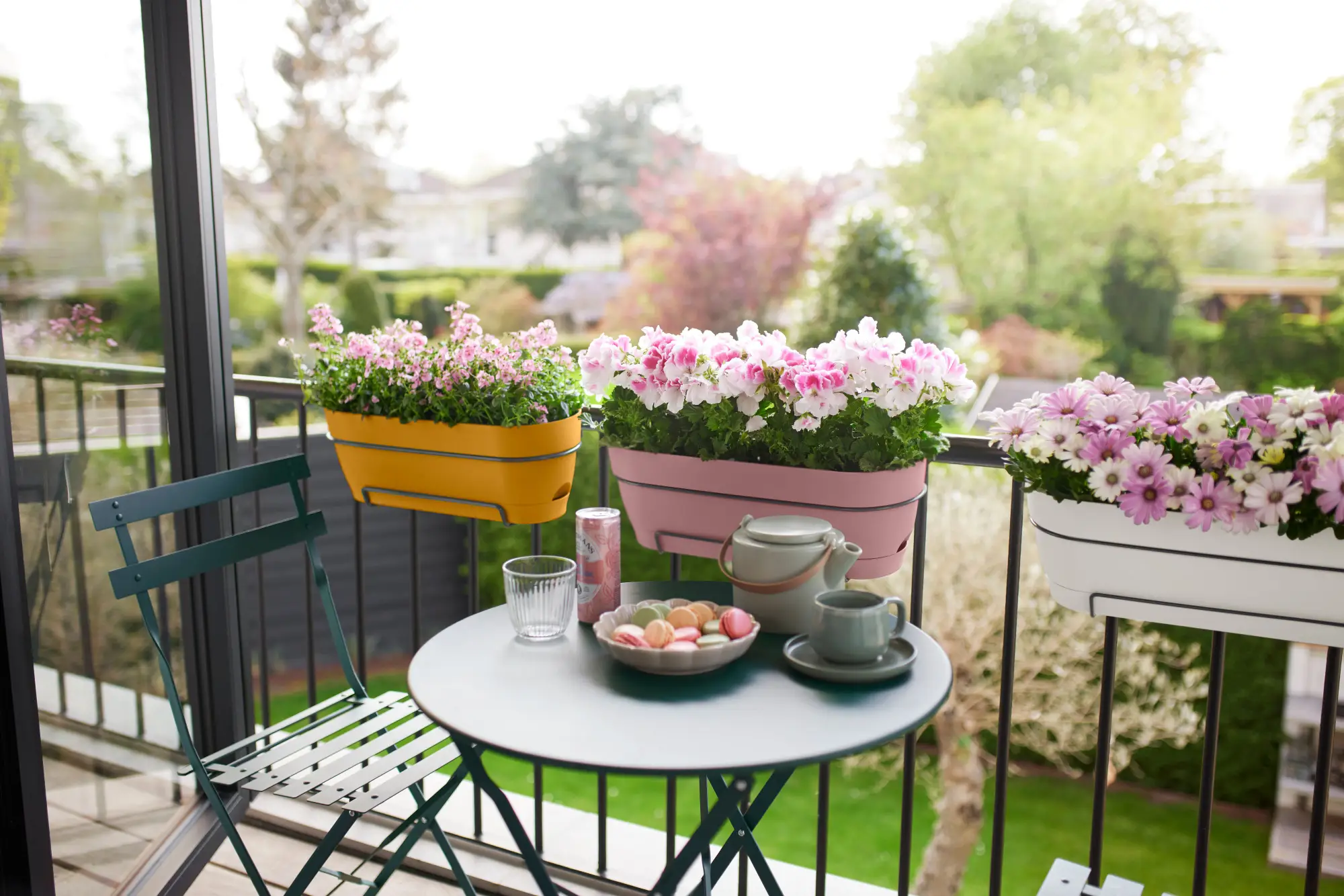 Elho Balkonkasten Vibia Campana, 70 Cm, Honig Gelb 1 Elho Balkonkasten Vibia Campana, 70 Cm, Honig Gelb