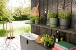 Elho Greenville Topf Rund 18 Cm, Living Schwarz -Gartenbedarf Verkaufsladen elho greenville topf rund 18 cm levande svart 1676269 de